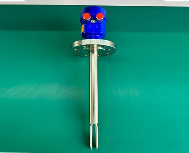Magnetic Float Guided Level Switch